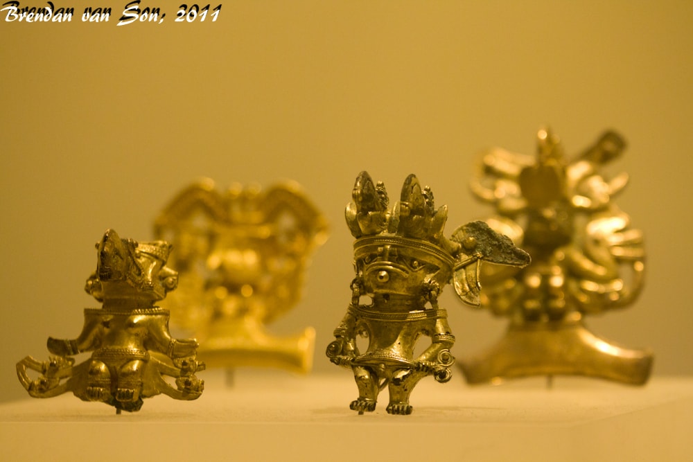Tiny golden idols