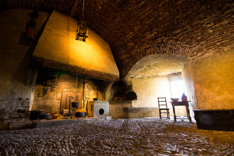 The kitchen inside the castle. Shot on a tripod at 10mm: f/9, 2.5sec., ISO100